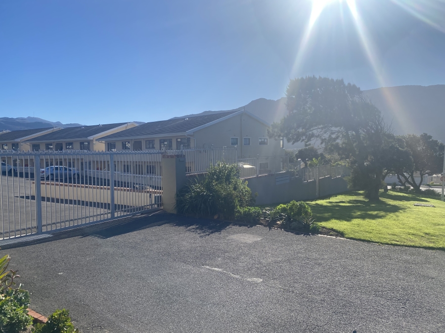 2 Bedroom Property for Sale in Fish Hoek Western Cape